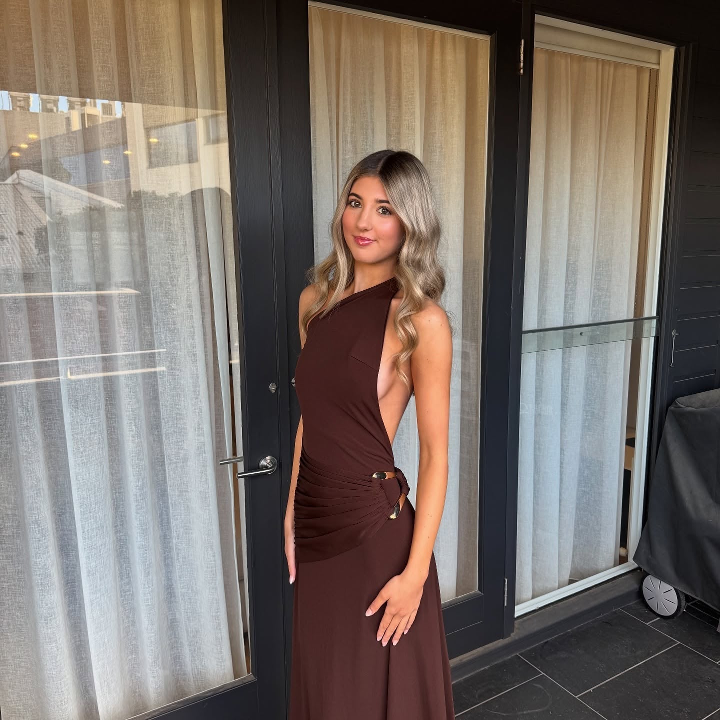 SOERA Janna One-Shoulder Bodycon Maxi Dress - Dresses - Brown S
