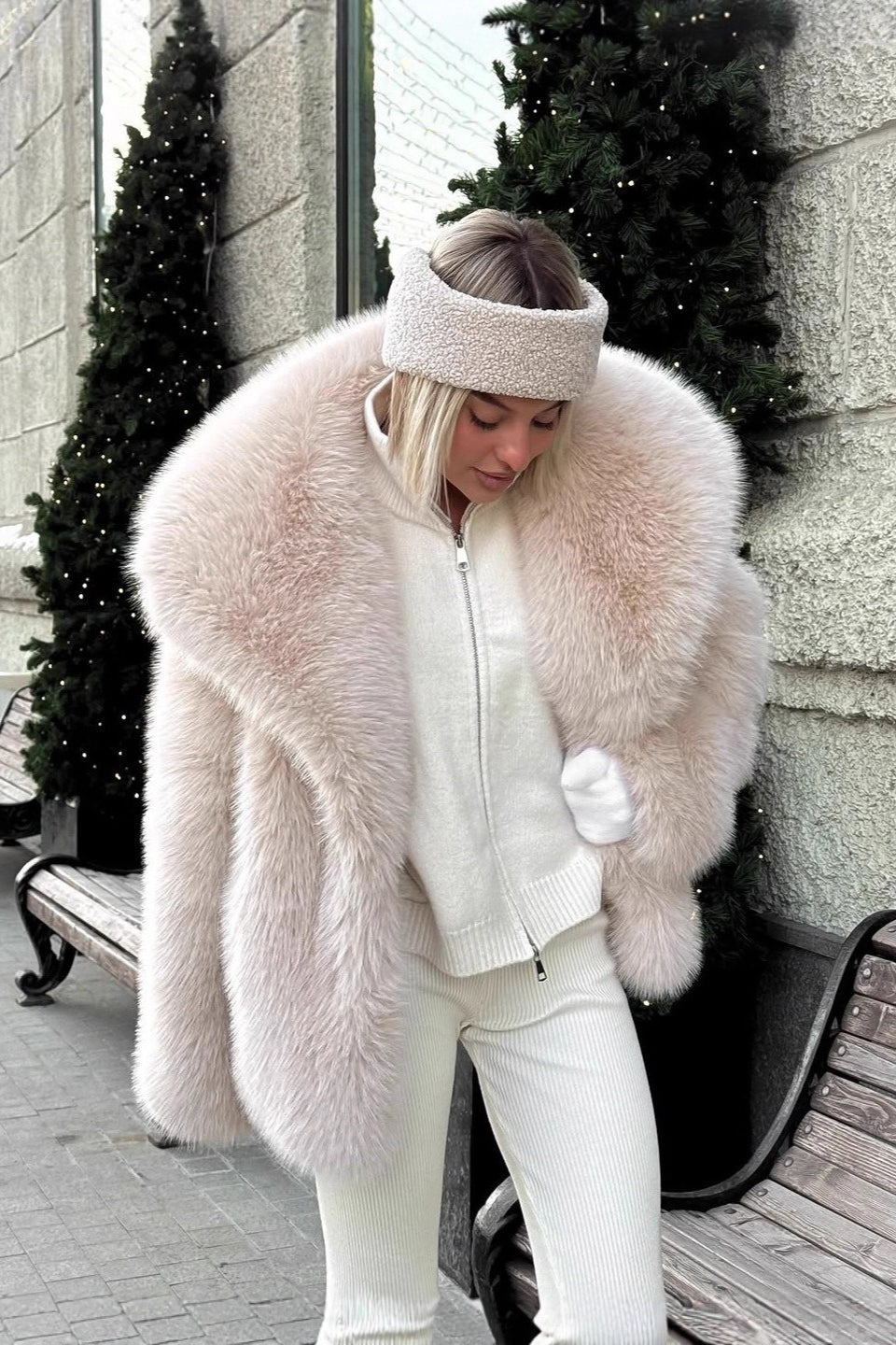 SOERA Emilie Puffy Collar Faux Fur Coat - Jackets - ll1767772172501886755 Beige XL