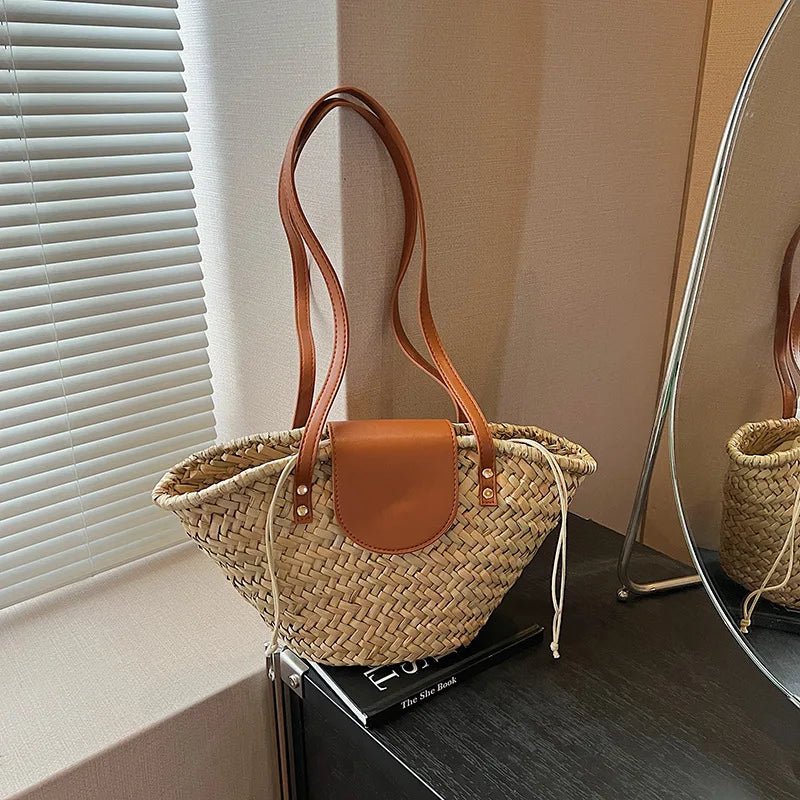 SOERA Aisea Woven Rattan Shoulder Bag - Bag -  Beige