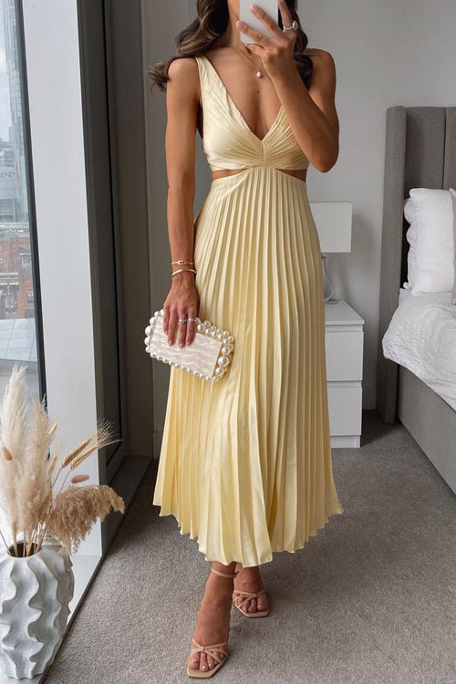 SOERA Rona V - Neck Cutout Sleeveless Maxi Dress - Dresses - XQ1776061224045346801 S