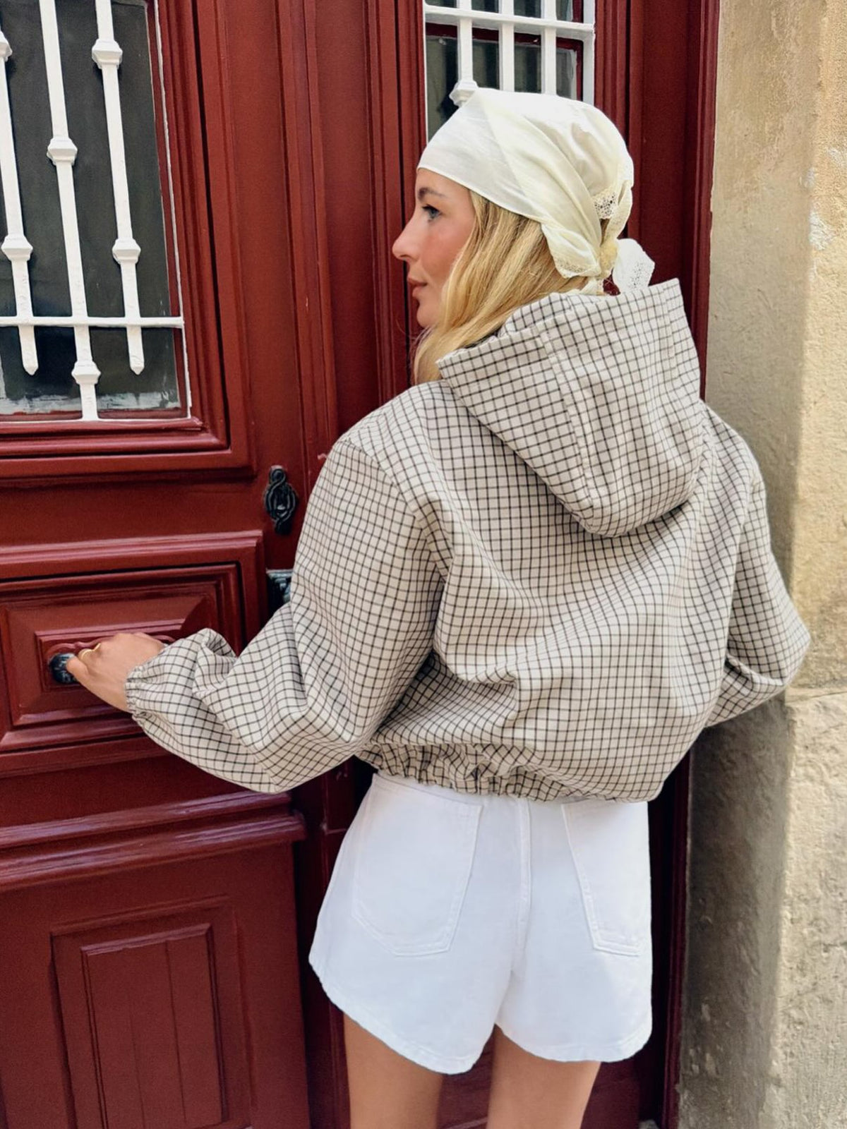 Daniela kockás kapucnis rövidített dzseki