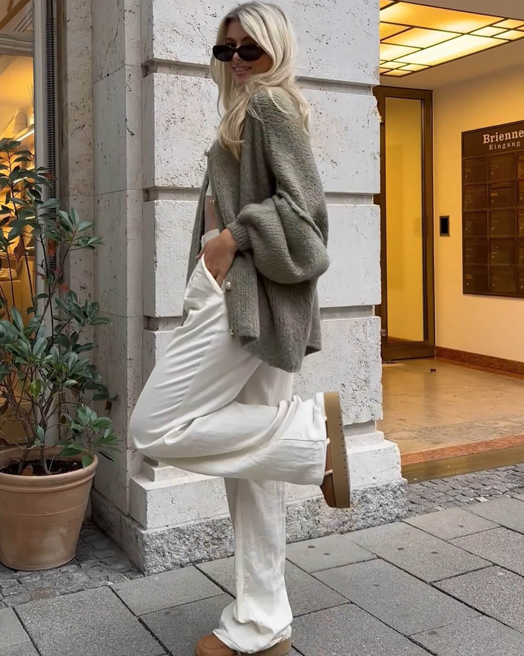 SOERA Greta Long Cardigan - Sweaters & Cardigans -  Army Green M