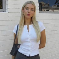 Linnea slim fazonú, kerek nyakú póló